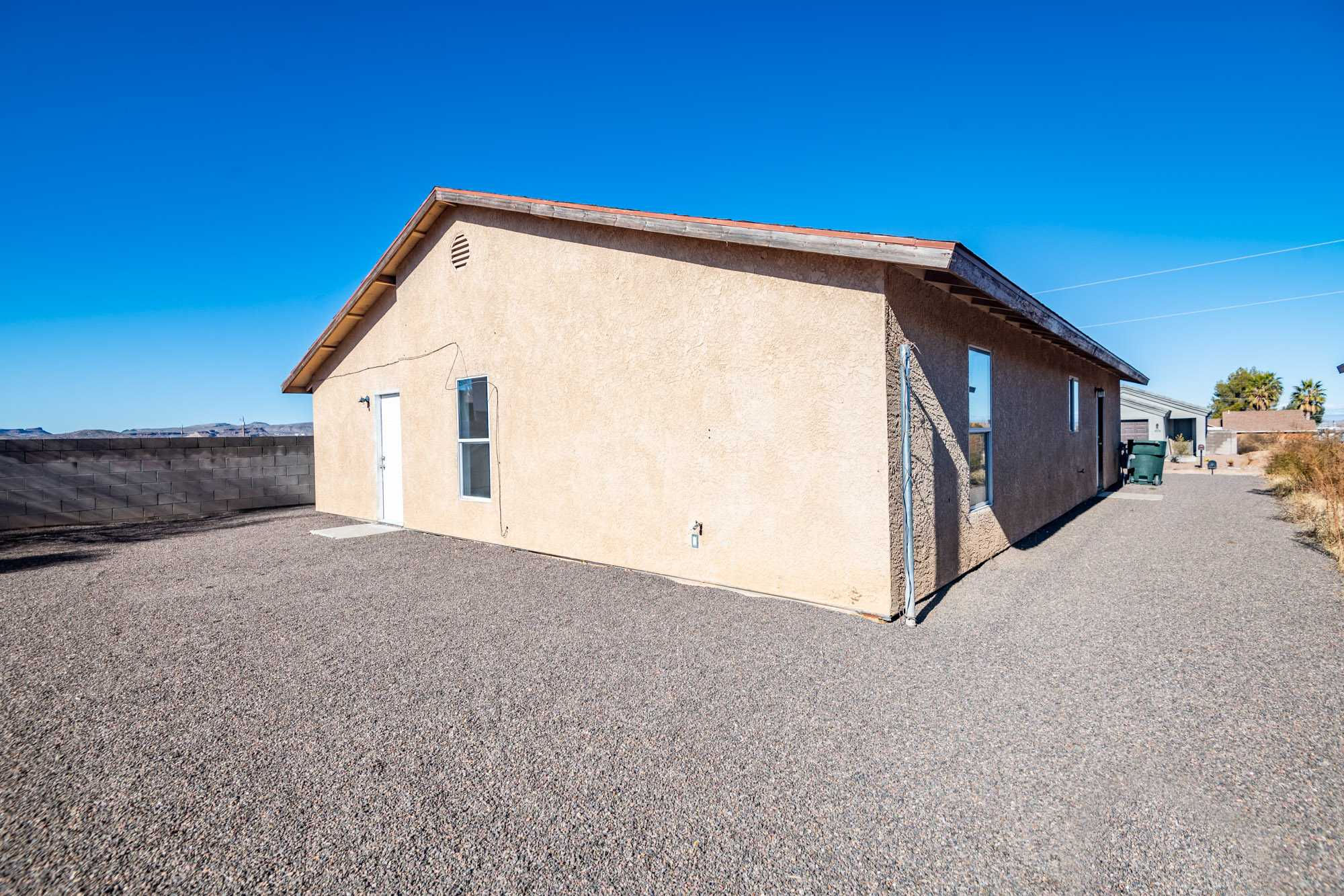 2744 Lovin Avenue, Kingman, AZ, USA, 86401  | Single Family