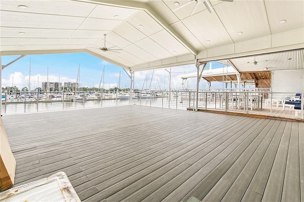 8116 Breakwater Dr New Orleans, LA 70124  | Single Family