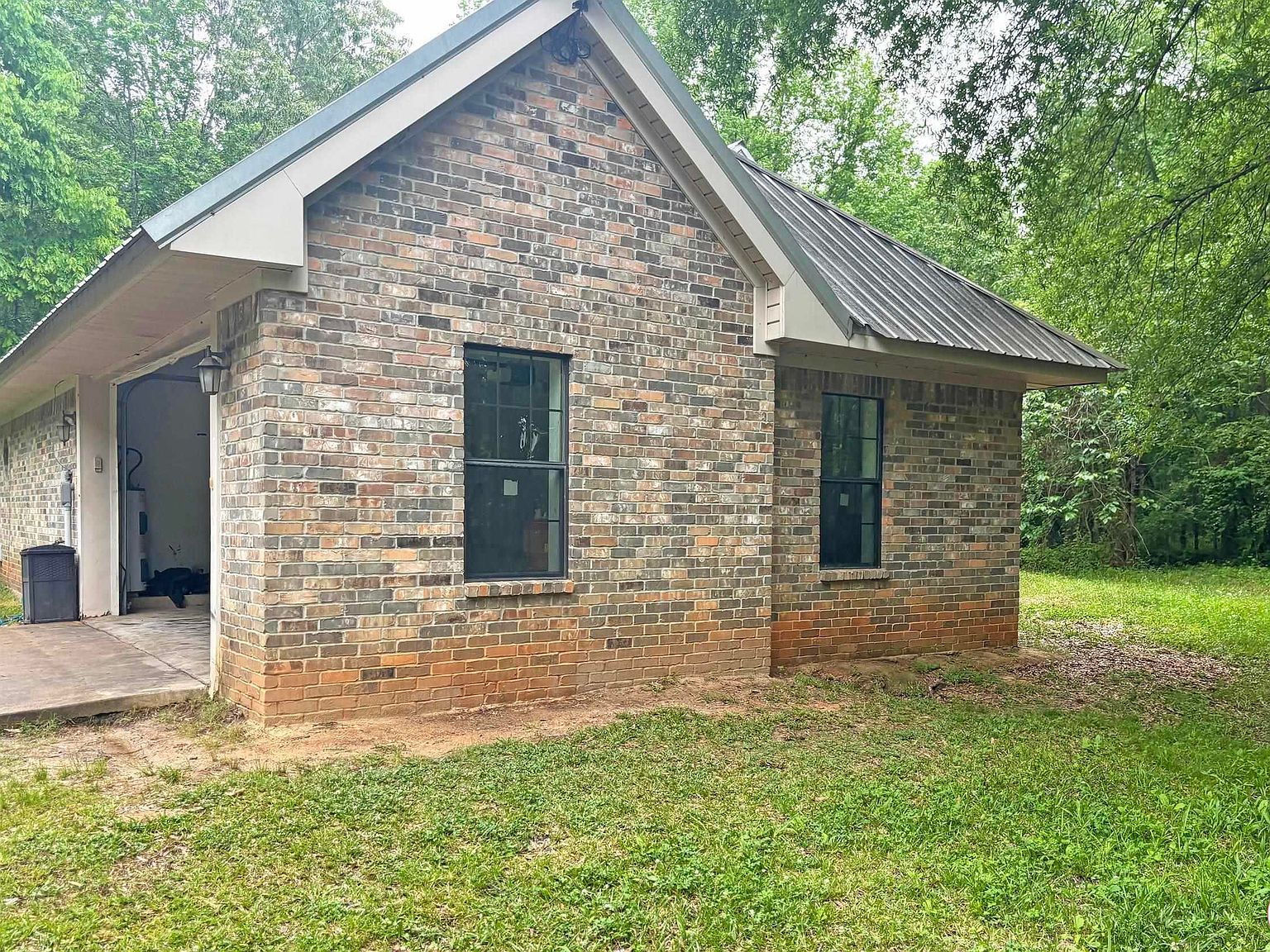 980 County Road 3014 New Boston, TX 75570  | Single Family