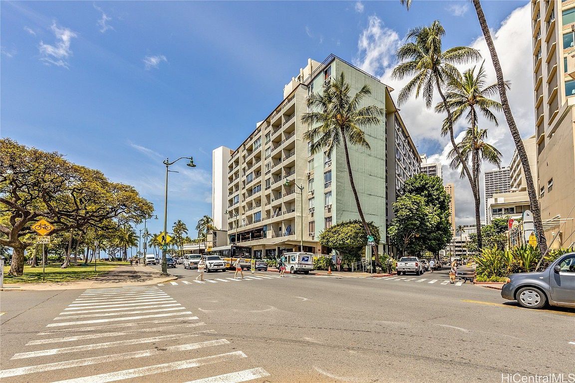 134 Kapahulu Ave #700 Honolulu, HI 96815  | Condominium