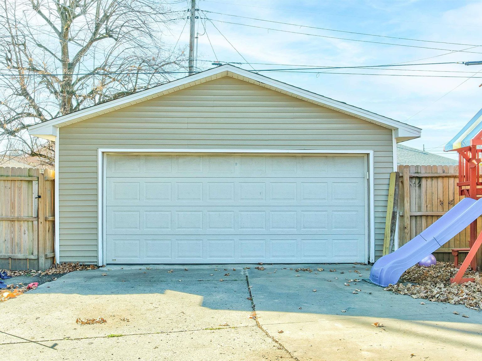 1409 Main St Vincennes, IN 47591  | Single Family