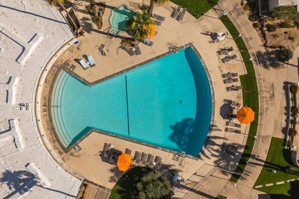 1111 E Palm Canyon Dr #226 Palm Springs, CA 92264  | Condominium