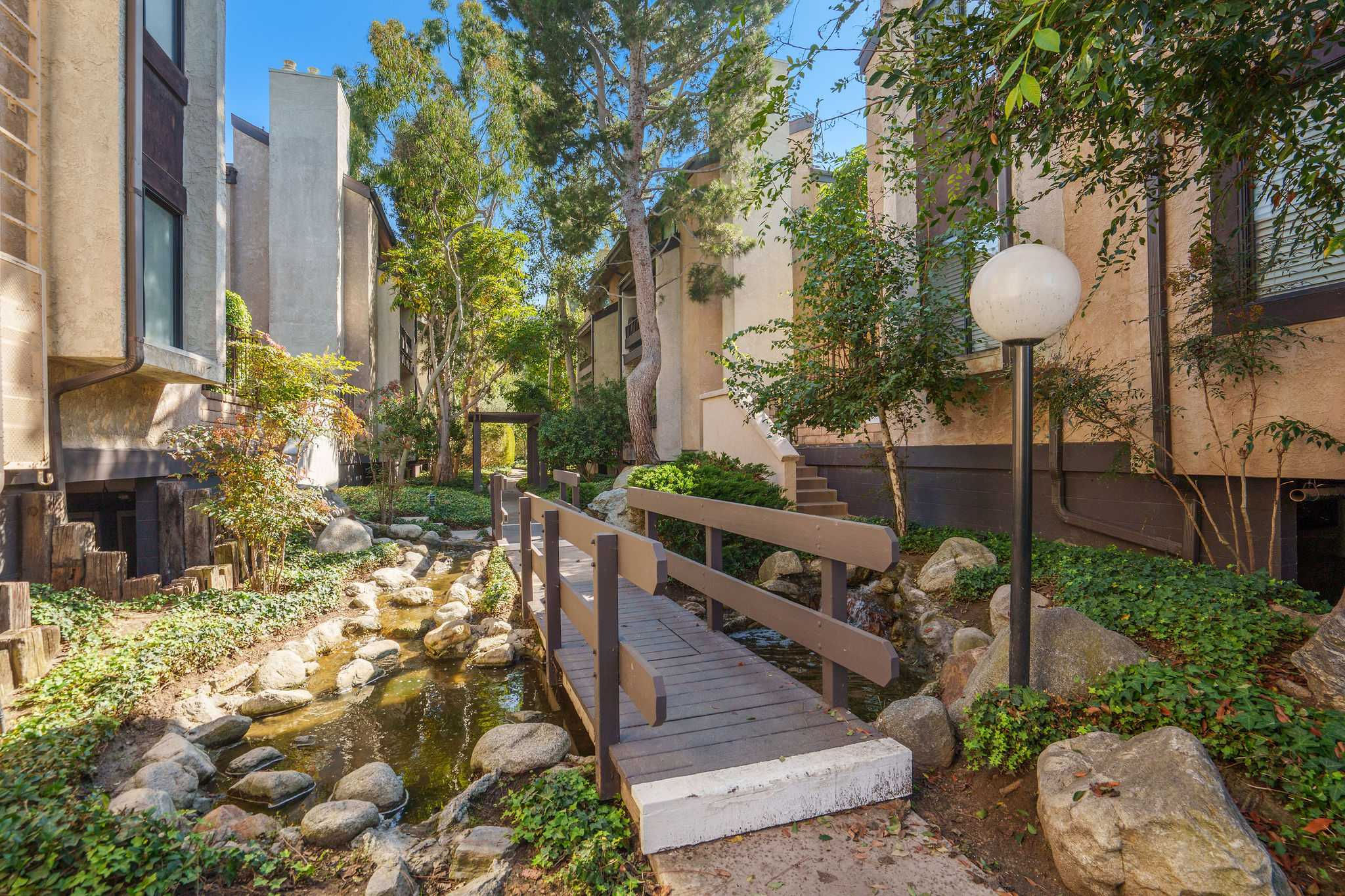 8114 Manitoba St #208, Playa del Rey, CA, USA, 90293 - Thumbnail 3