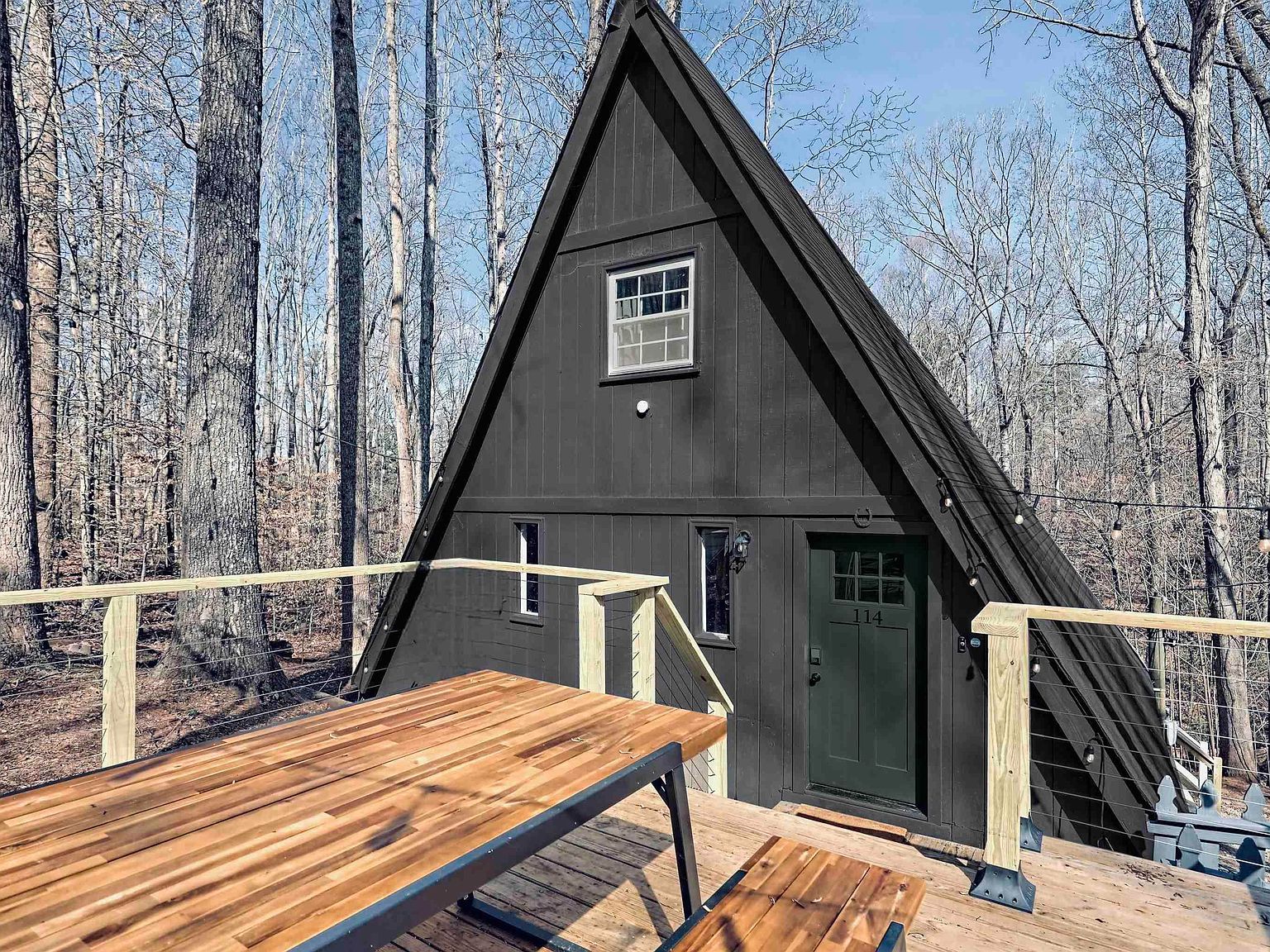 114 N Port Bass Dr Fair Play, SC 29643  | Single Family