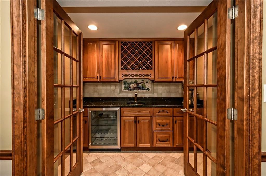 202 Green Valley Ln, Canonsburg, PA, USA, 15317  | Single Family