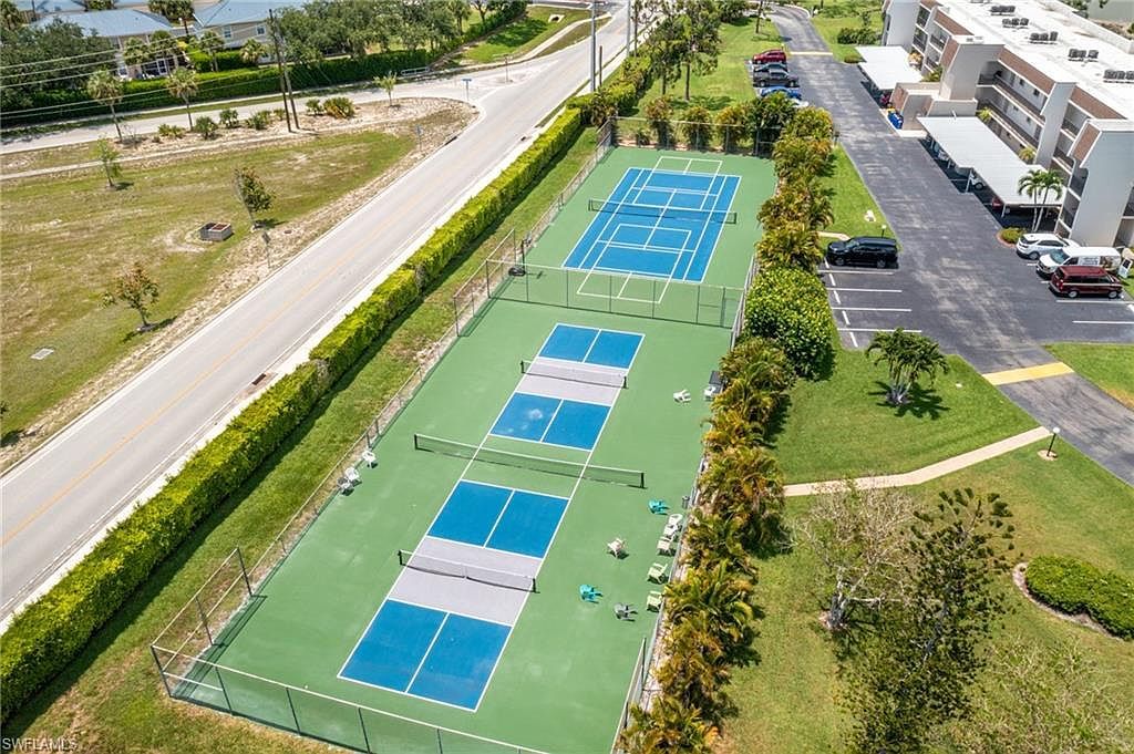 25804 Cockleshell Dr #316 Bonita Springs, FL 34135 | Condominium