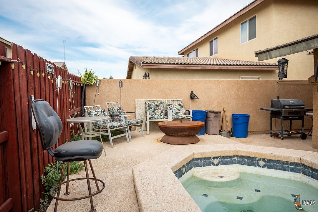 275 Countryside Dr El Centro, CA 92243 | Single Family