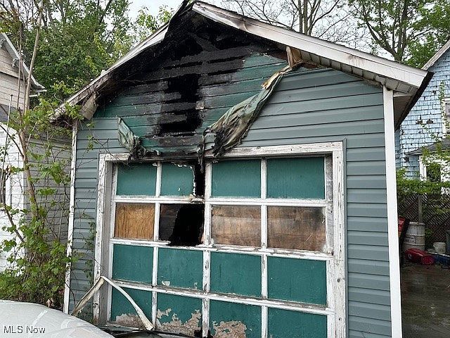 1115 East Ave Elyria, OH 44035 | Multi Family