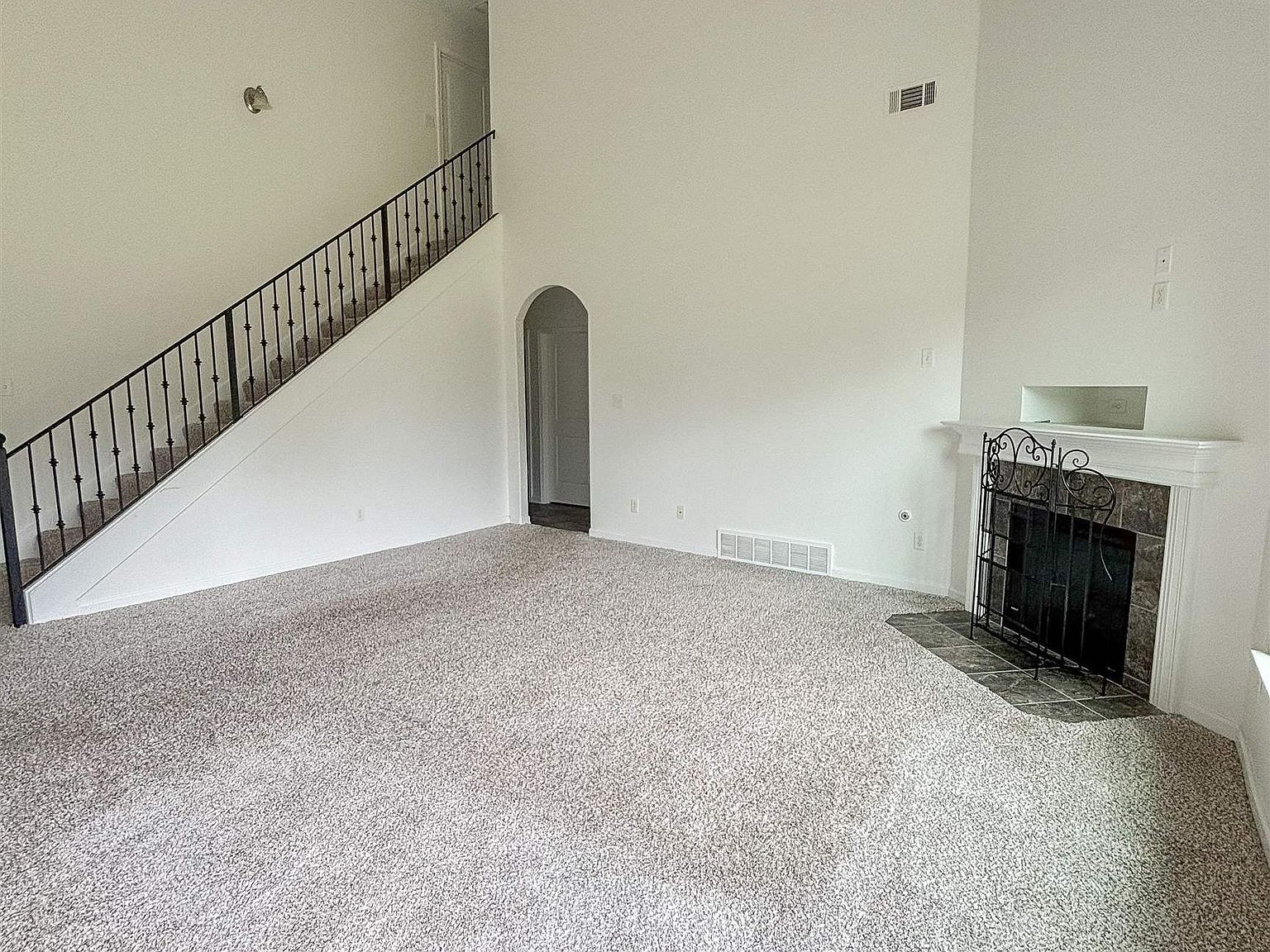 6839 Hare Pointe Dr Arlington, TN 38002  | Single Family