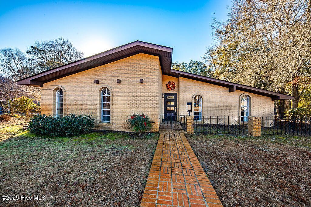 226 Pinewood Dr Minnesott Beach, NC 28510  | Single Family