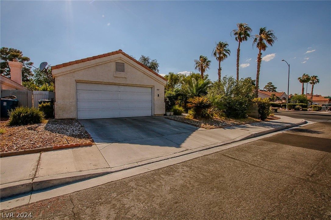 2837 Du Barry Manor Ln Las Vegas, NV 89108  | Single Family
