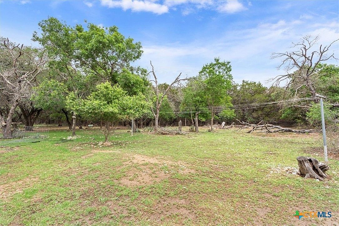 627 County Road 3376 Kempner, TX 76539 | Single Family