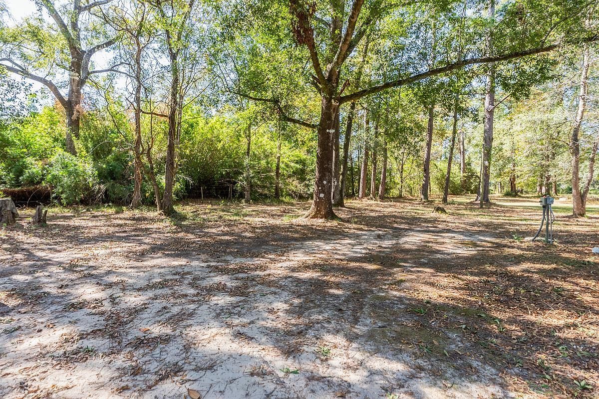 8141 Tall Pines Ln Orange, TX 77632  | Single Family