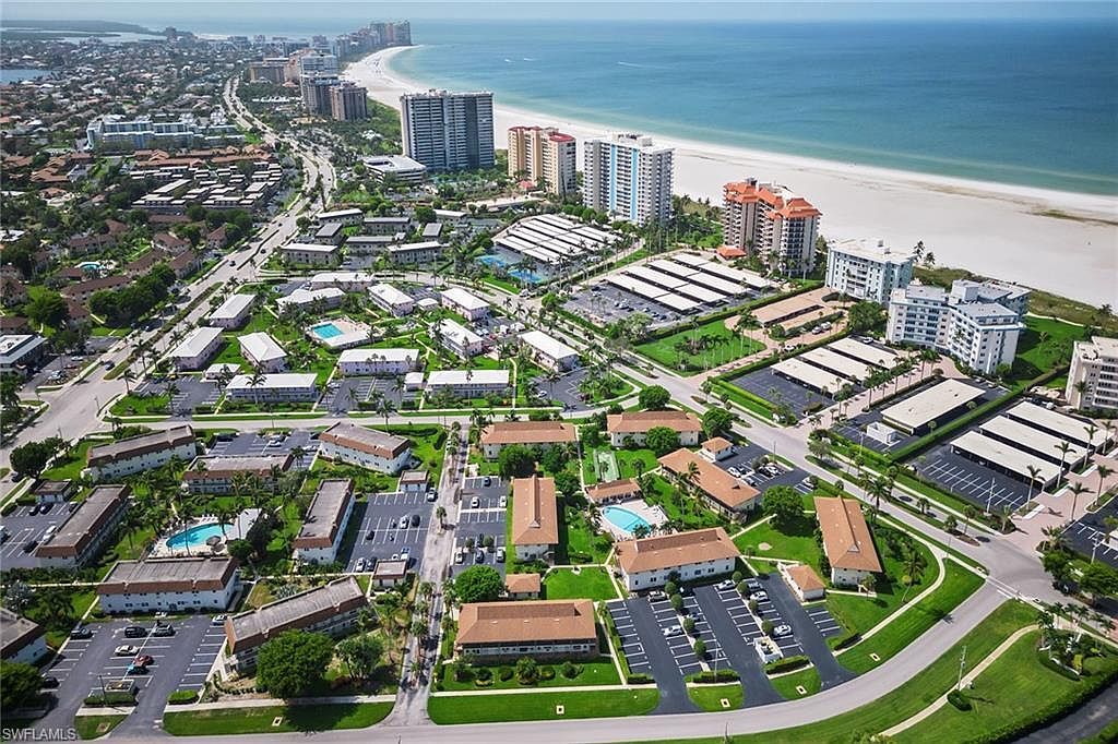 235 Seaview Ct APT B2 Marco Island, FL 34145  | Condominium