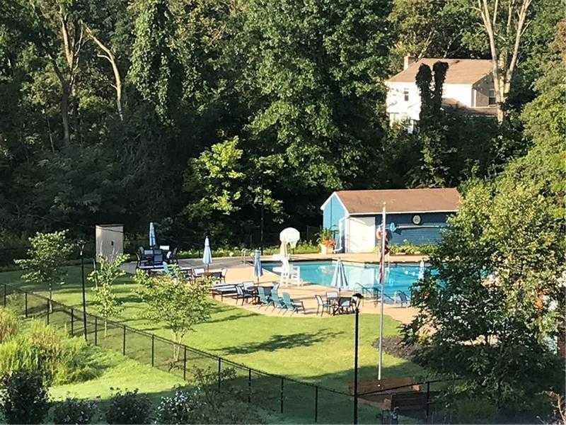 1208 Sherbrook Dr, Pittsburgh, PA 15241, USA  | Single Family