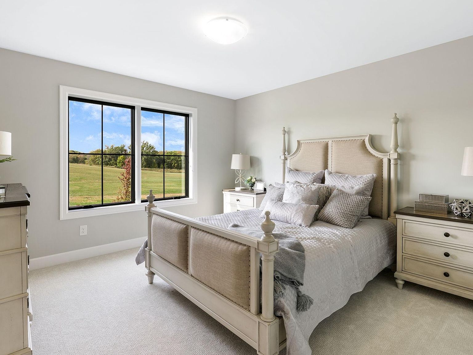 3981 White Oak Ln Excelsior, MN 55331  | Single Family