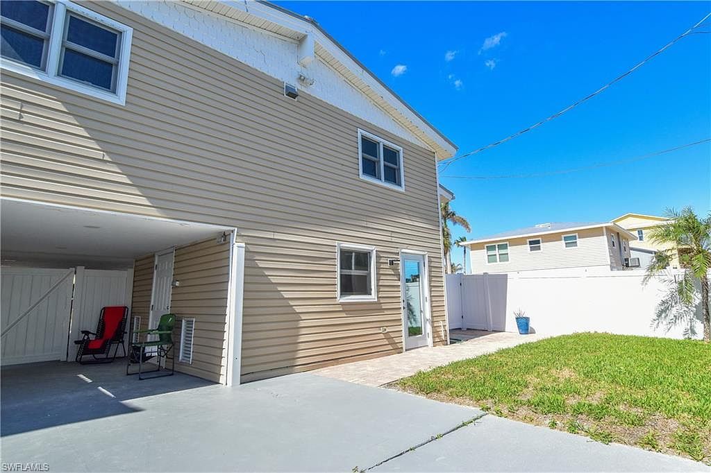 150 Pearl St Fort Myers Beach, FL 33931  | Single Family