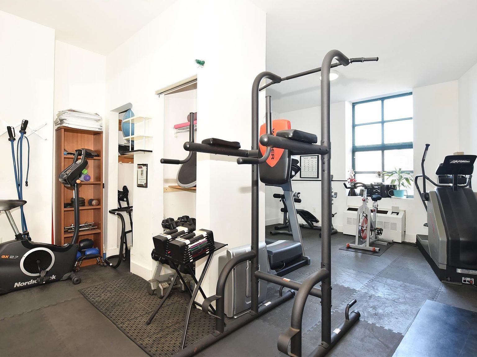 70 S Main St #PENTHOUSE 307 Freeport, NY 11520 | Condominium