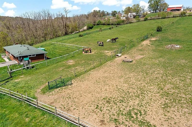 44 Kaukonen Dr Coal Center, PA 15423  | Single Family