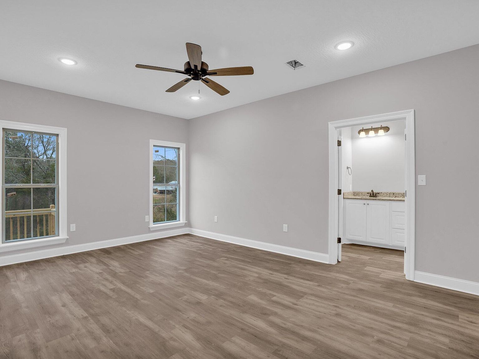 82 Cameron Rd Hattiesburg, MS 39402  | Single Family