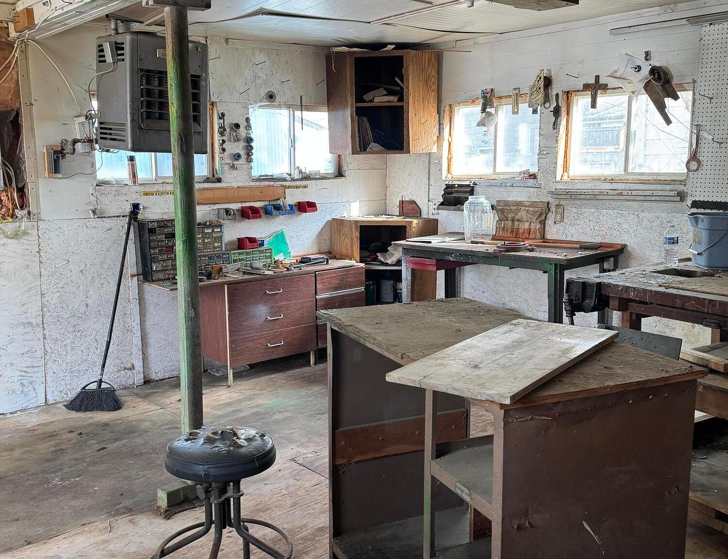 811 4th Ave NE Devils Lake, ND 58301  | Single Family