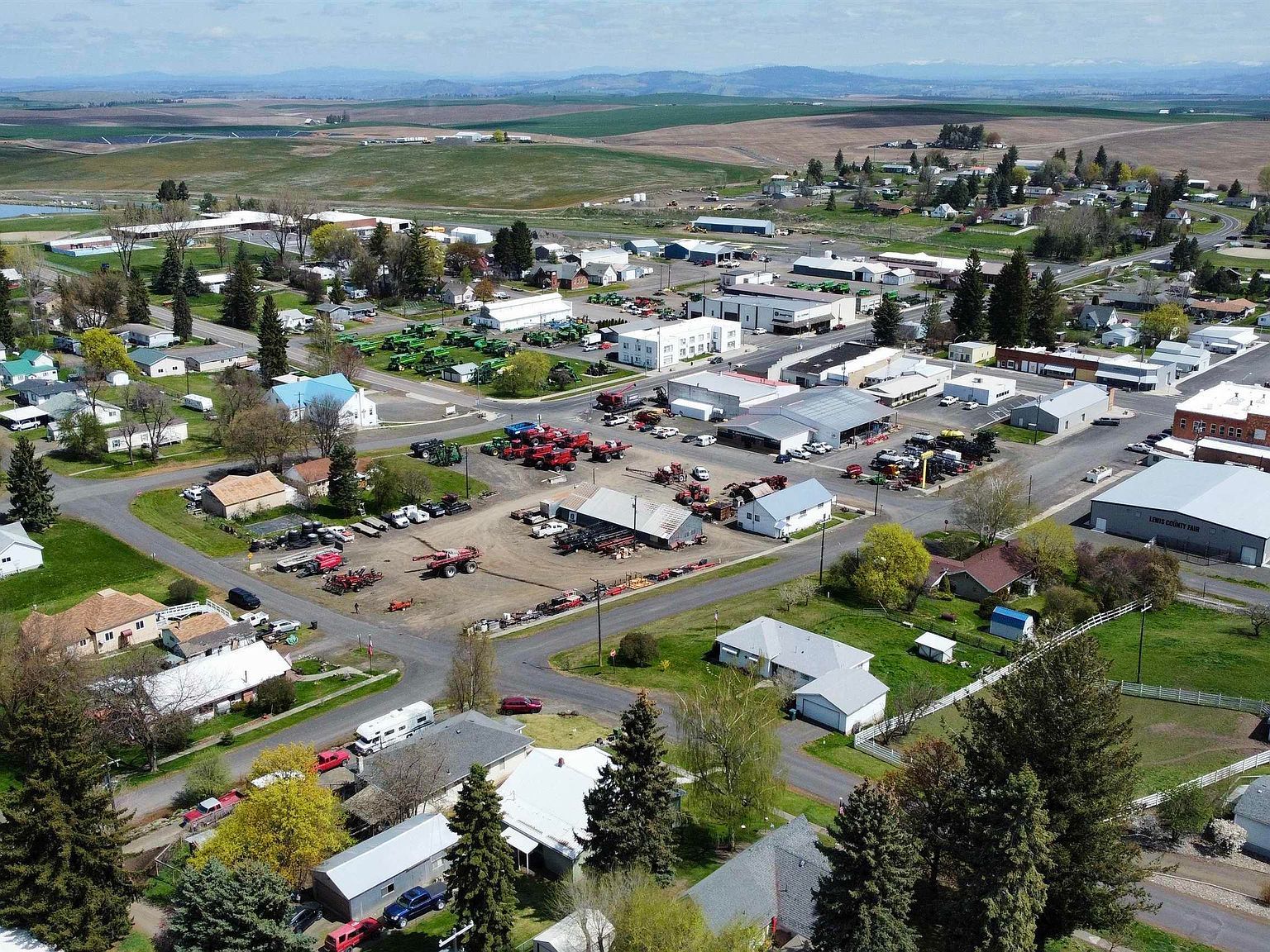 412 Walnut St Nezperce, ID 83543  | Single Family