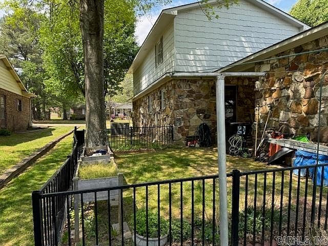 2002 Evening Dr Pocahontas, AR 72455  | Single Family