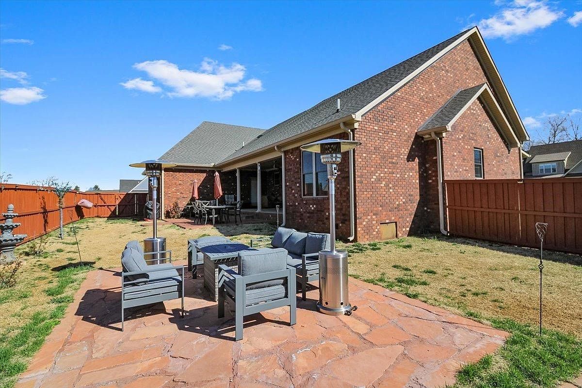 8688 Pebblestone Ln Alvaton, KY 42122  | Single Family