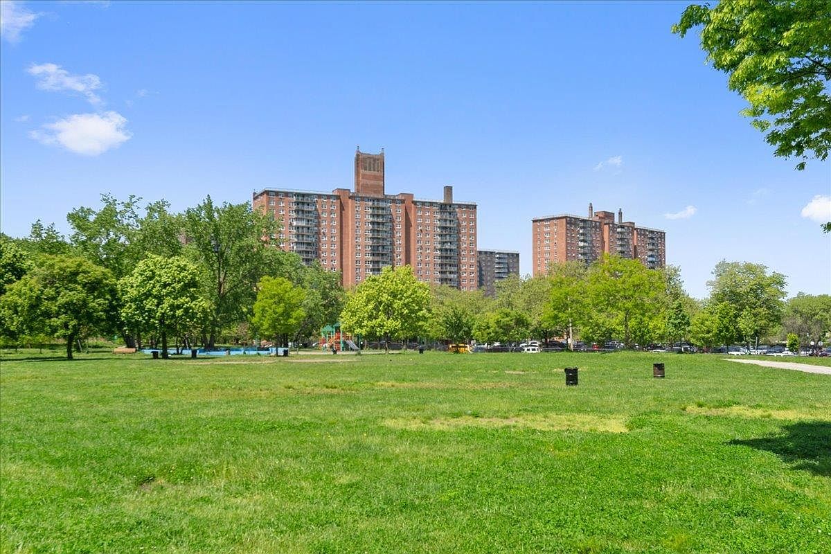 880 Boynton Ave APT 13A Bronx, NY 10473  | Condominium