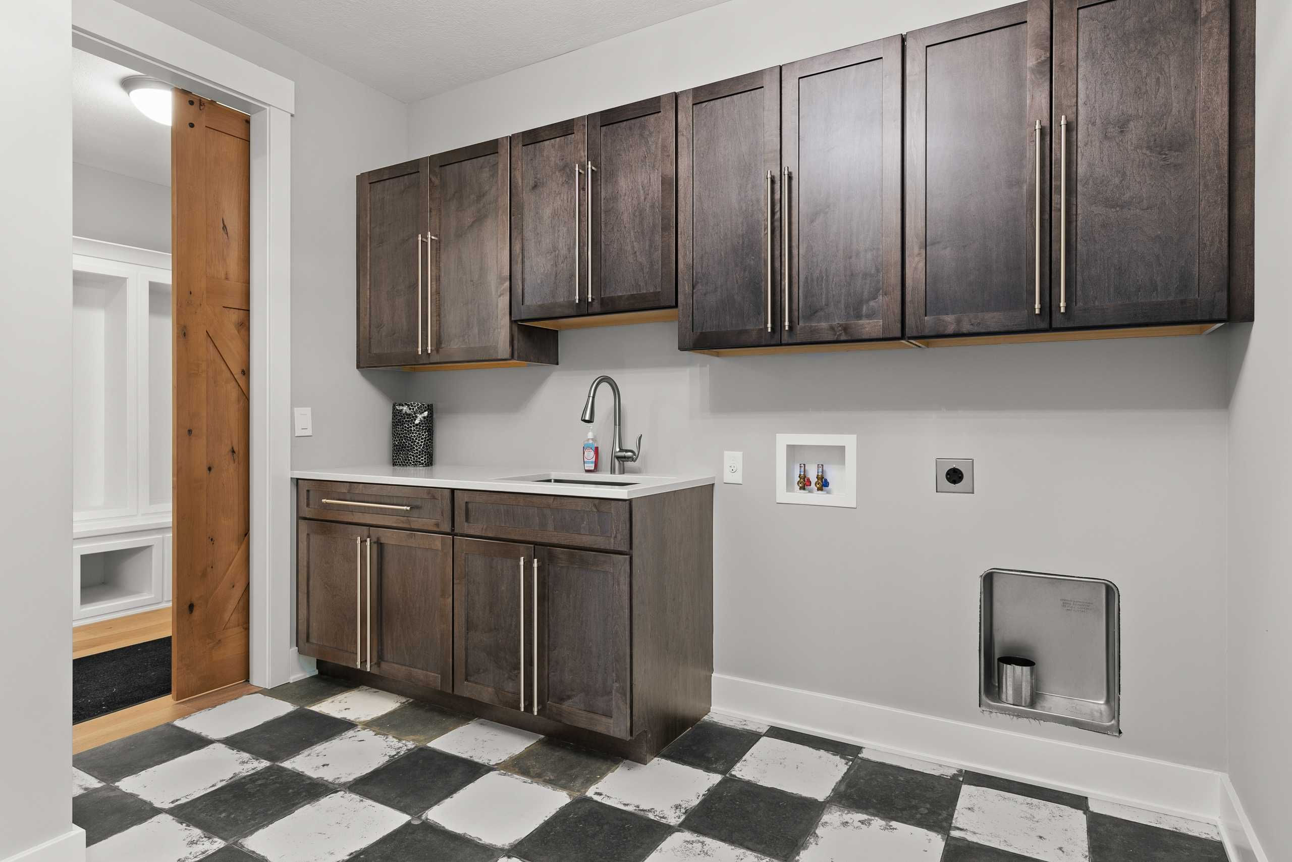 s/l 3 County Line Road, Gates Mills, OH, 44040  | New build