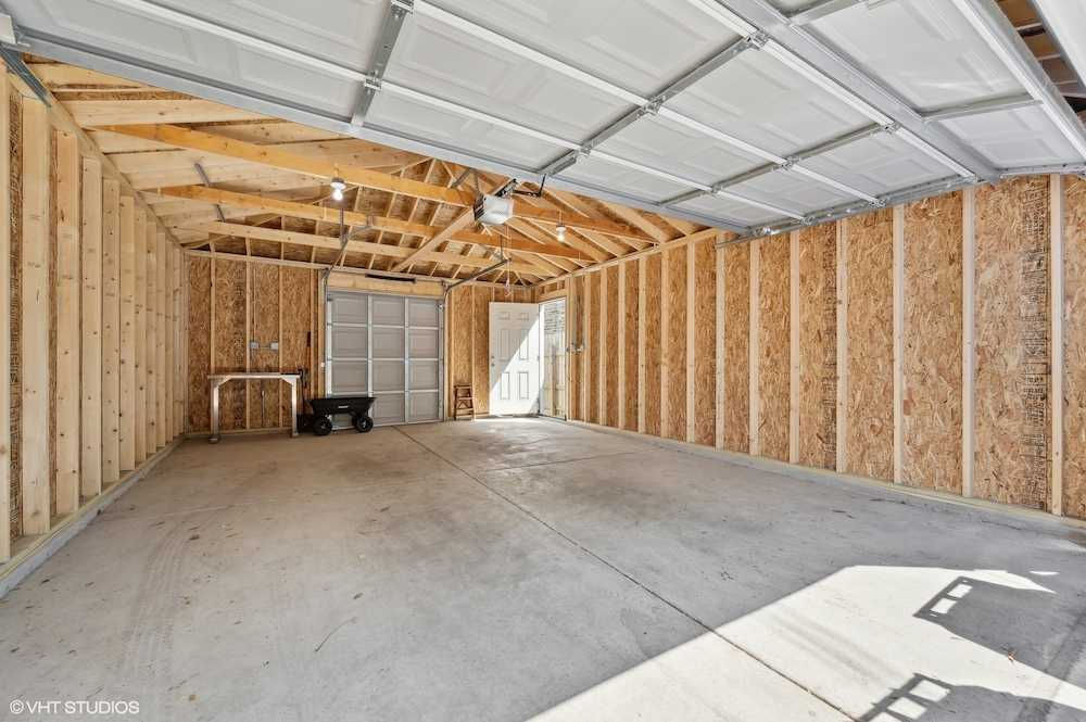 1922 North Kedzie Avenue, Chicago, IL, USA, 60647  | Multi Family