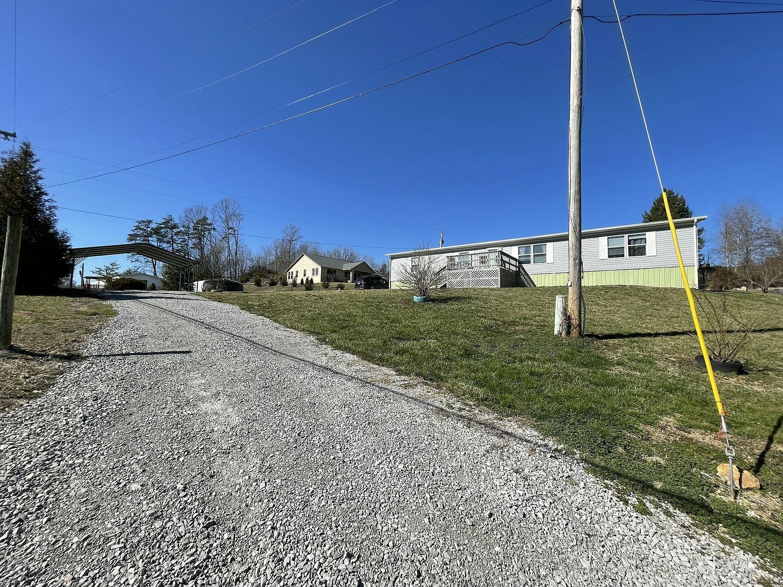1438 Kentucky Hollow Rd #1394 East Bernstadt, KY 40729 | New build