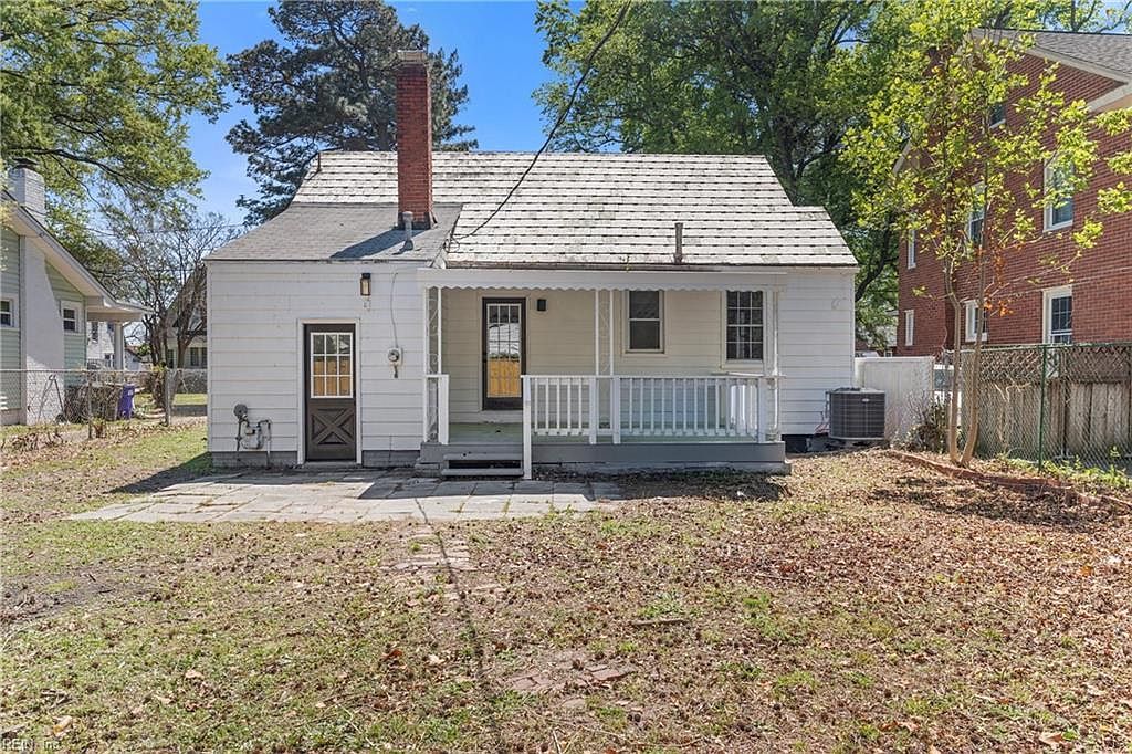 1612 Melrose Pkwy Norfolk, VA 23508  | Single Family