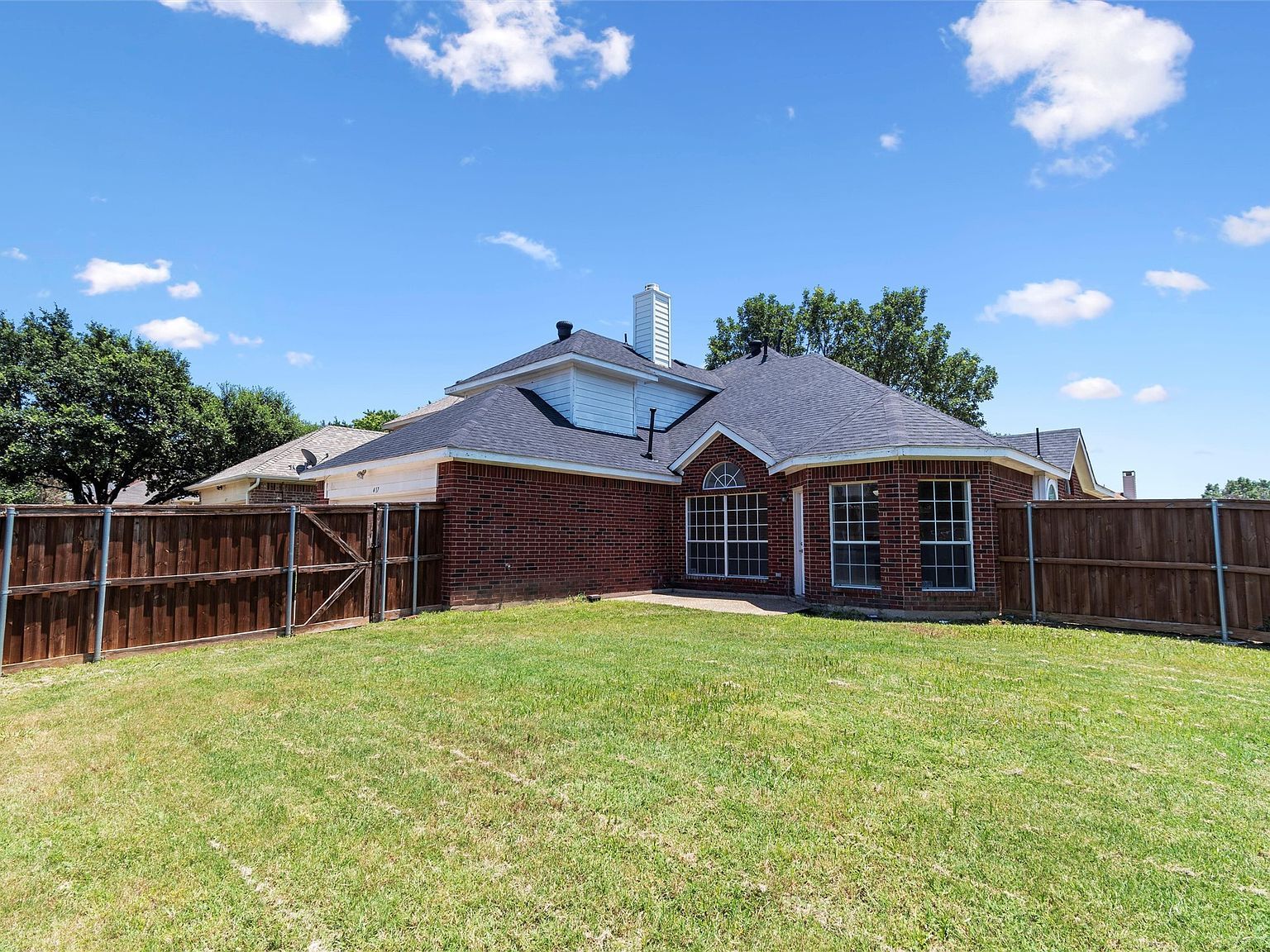 417 Elam Dr Lewisville, TX 75067  | Single Family