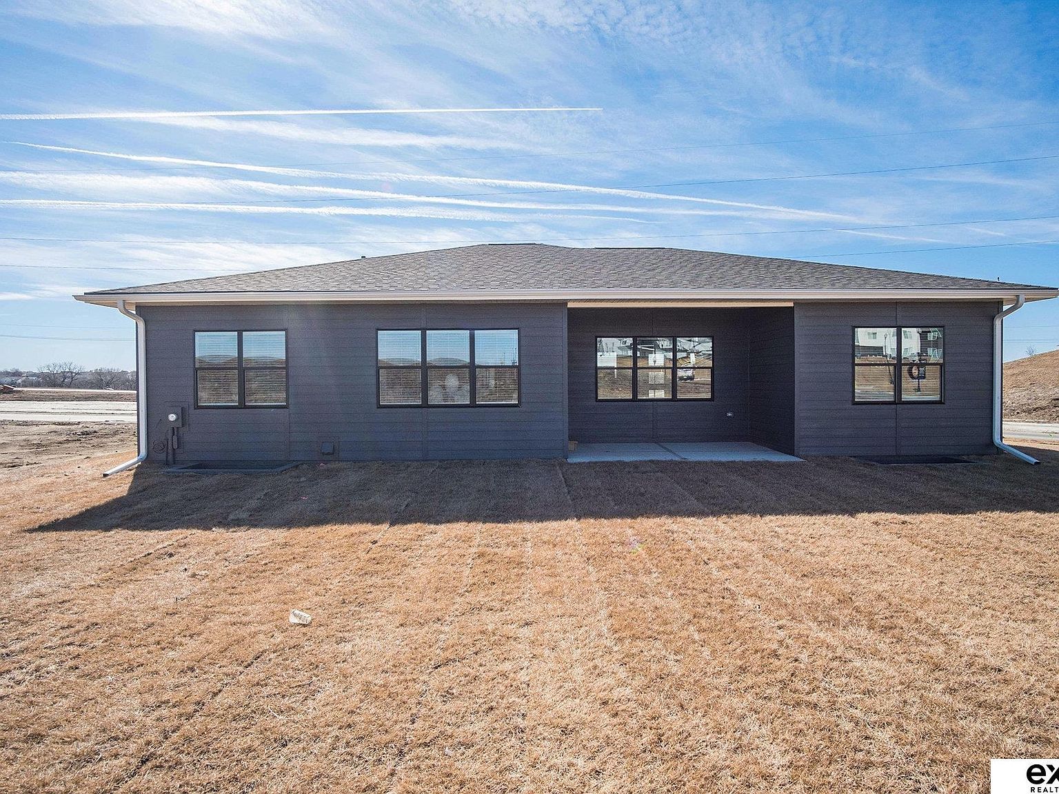 19950 Weir St Omaha, NE 68135  | Single Family