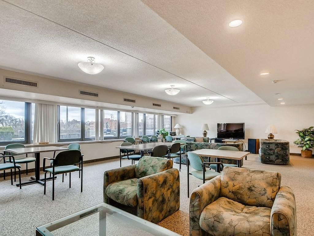 1920 S 1st St APT 1503 Minneapolis, MN 55454 | Condominium