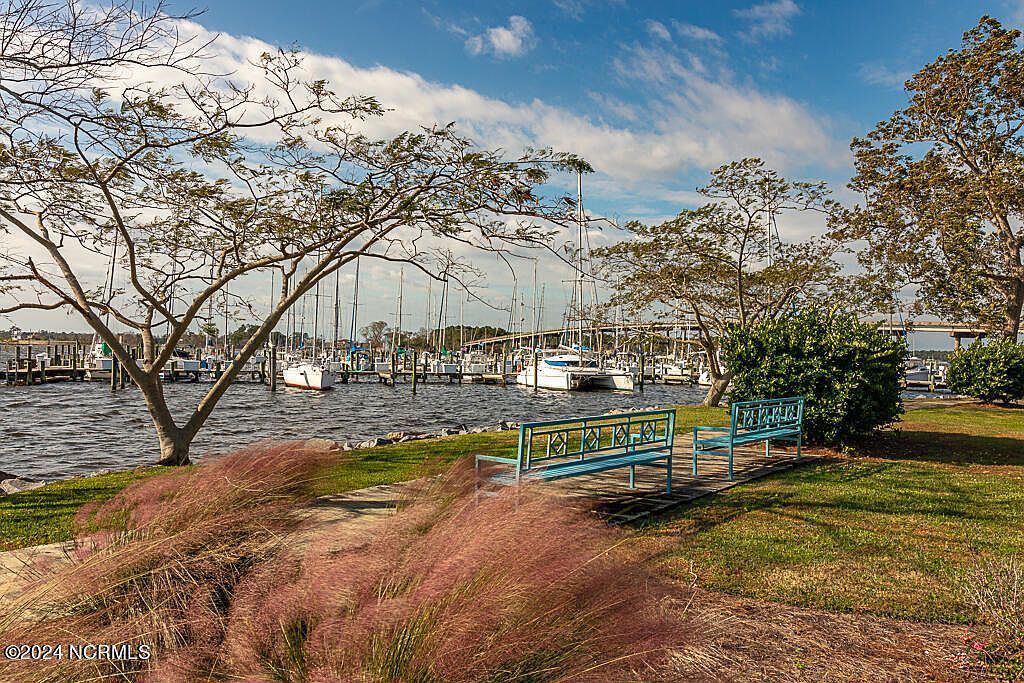 7208 Brigantine Blvd Oriental, NC 28571 | Single Family