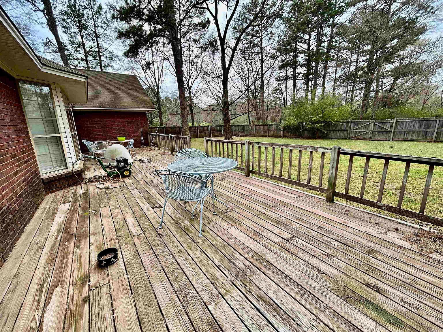 33 Violet Ln Russellville, AR 72802  | Single Family