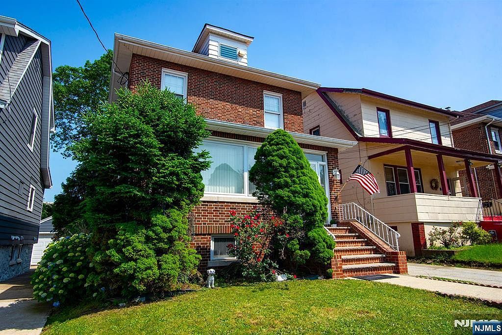 710 Hillside Ave Cliffside Park, NJ 07010 | Single Family