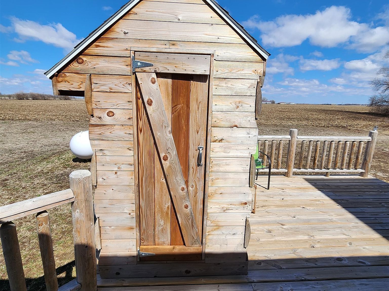 2506 E Main St Vermillion, SD 57069 | Single Family