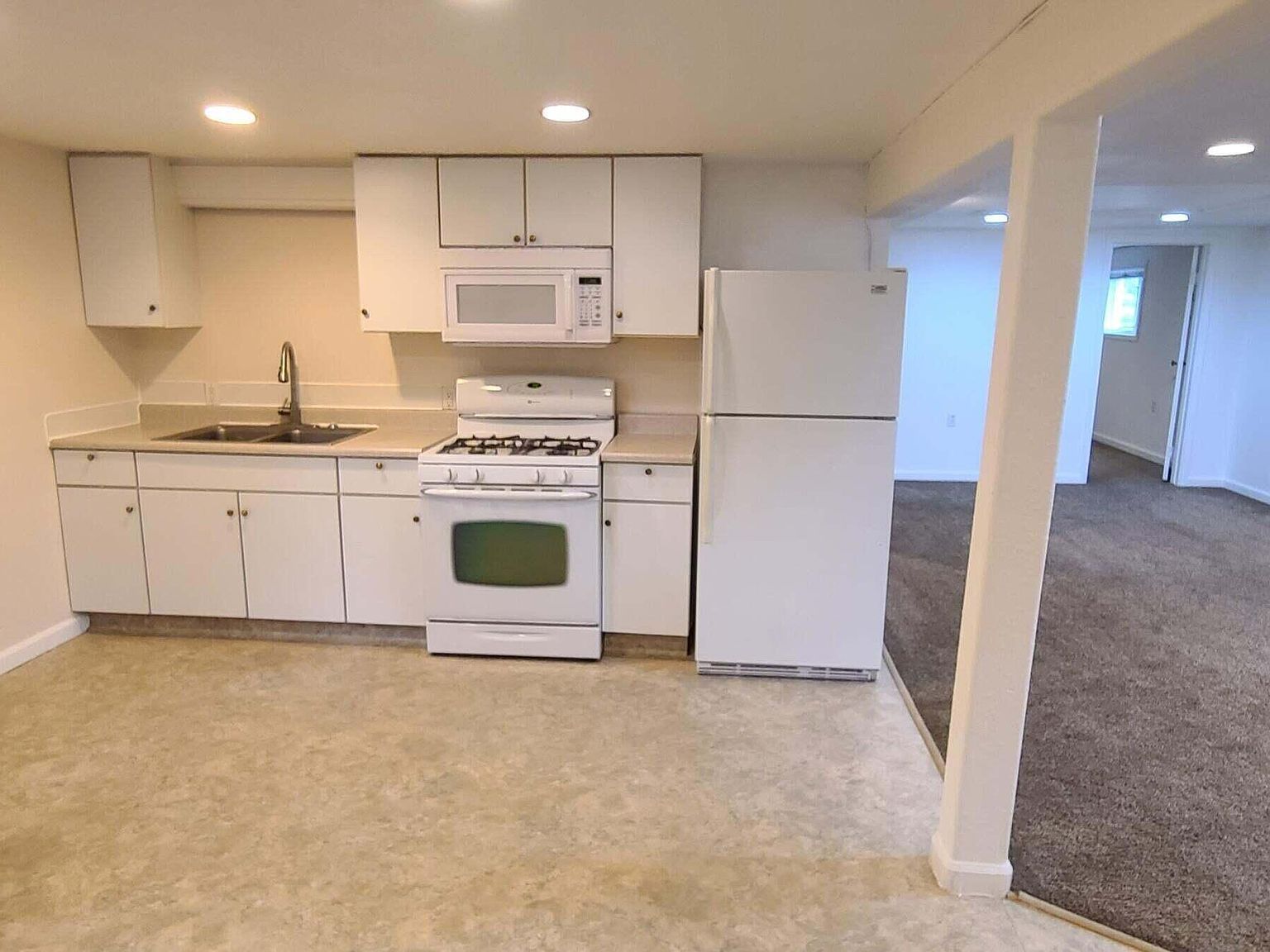 485 W Fairview Ave Homer, AK 99603  | Single Family