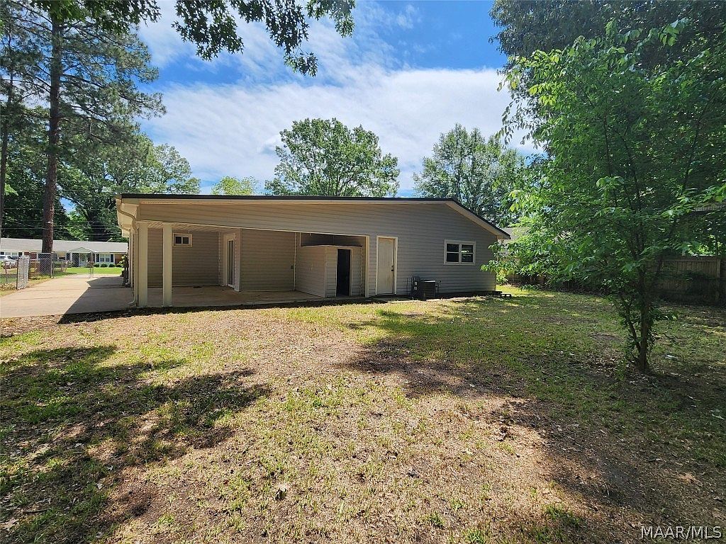 1210 Lakewood Dr Montgomery, AL 36109  | Single Family