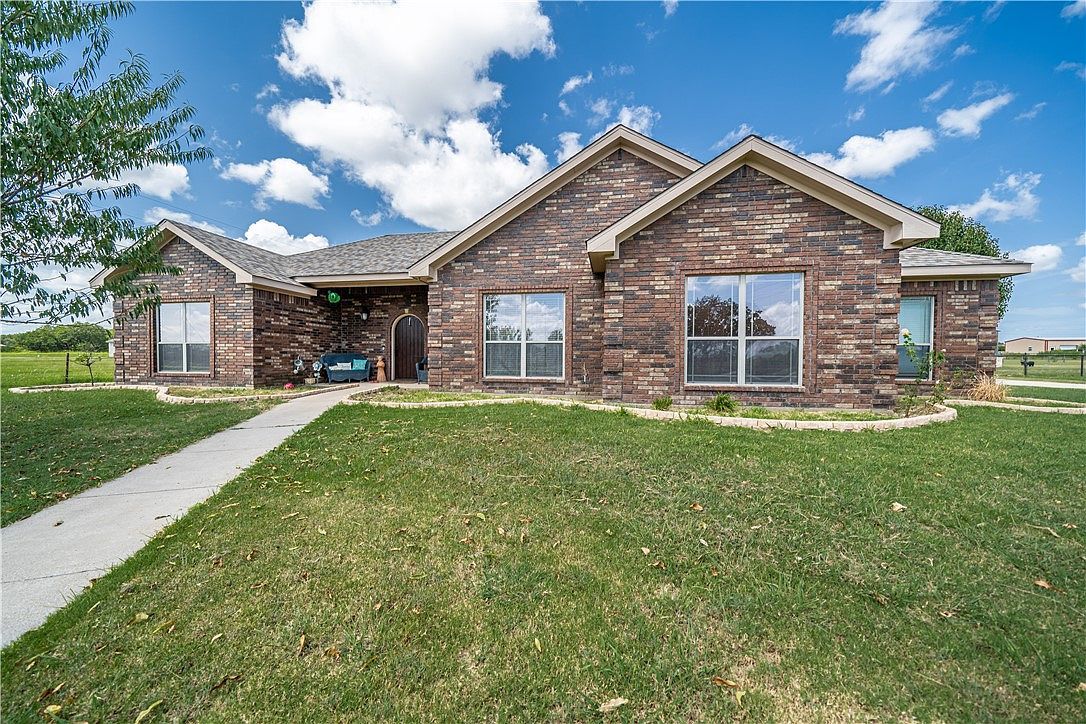 1241 Moccasin Bend Rd Gatesville, TX 76528  | Single Family