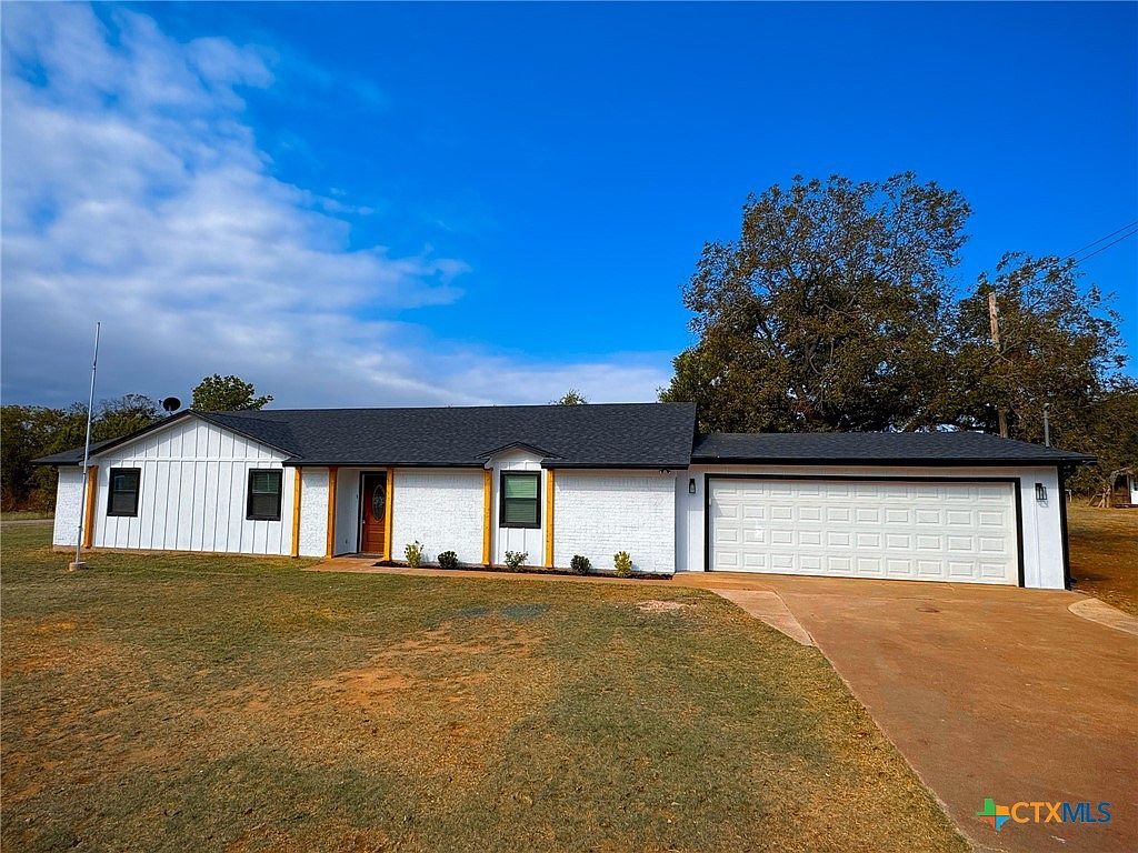 214 Thackston Gatesville, TX 76528 | Single Family