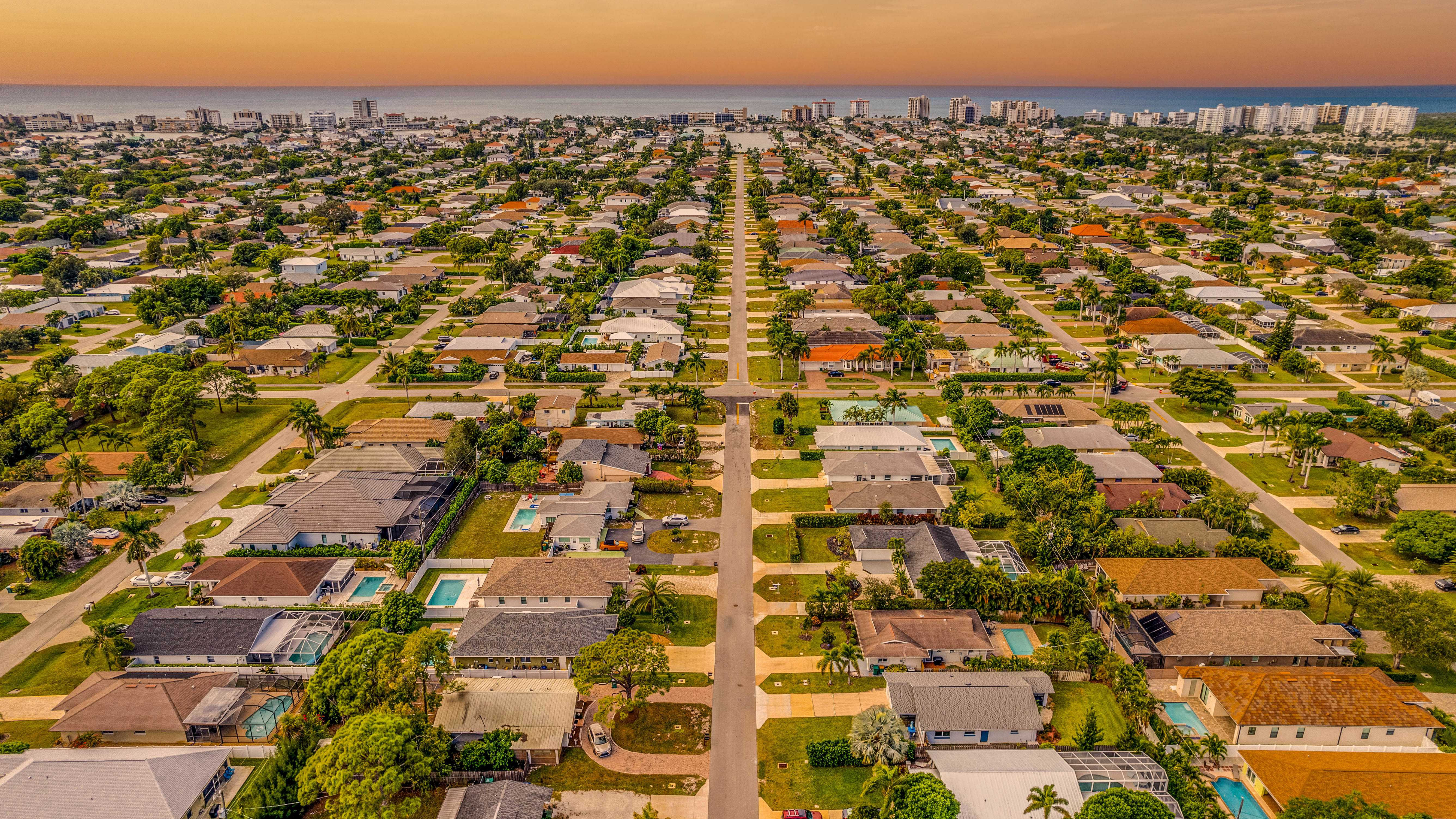 729 105th Avenue North, Naples, FL, USA, 34108  | Single Family