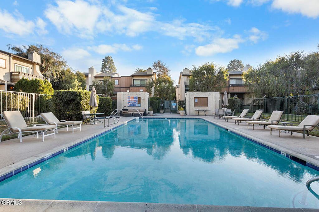 13561 Valerio St UNIT A Los Angeles, CA 91405 | Condominium