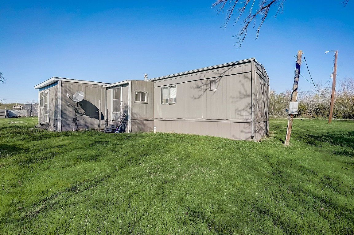 1038 County Road 151a Kaufman, TX 75142 | New build