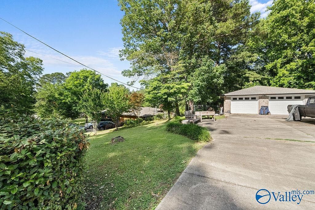 403 Forest Rd Gadsden, AL 35901  | Single Family