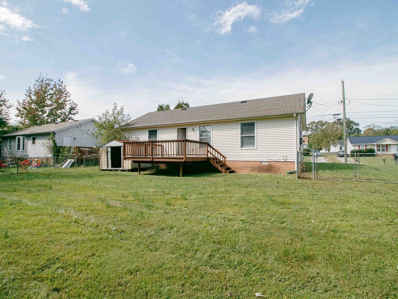 587 Joshua Dr Clarksville, TN 37042  | Single Family