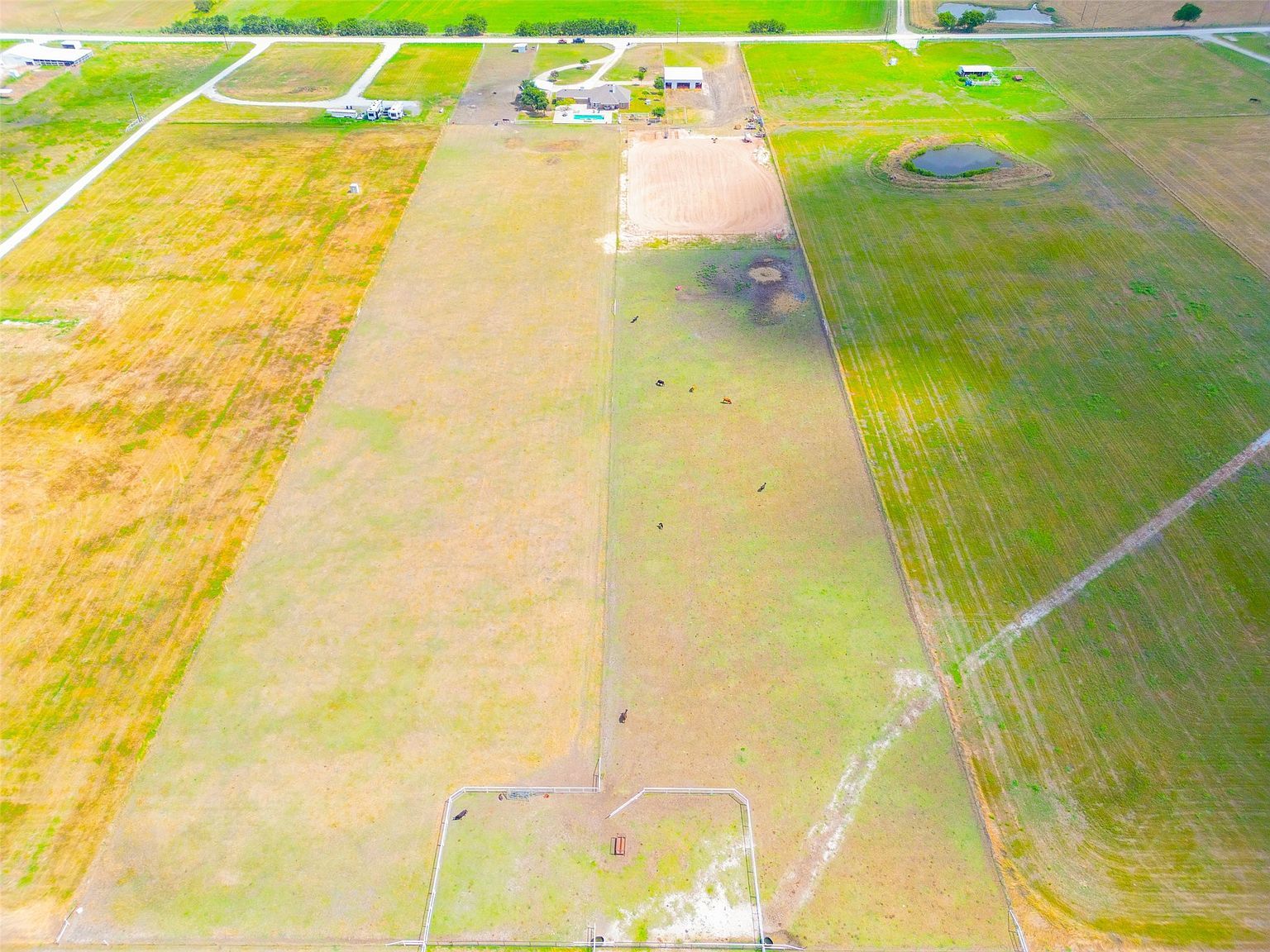 2500 County Road 332 Era, TX 76238  | Single Family